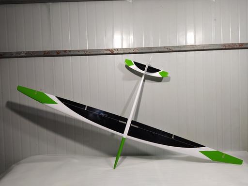 /files/aeroteam/black green.jpg